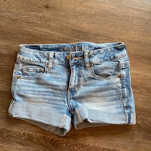 American Eagle Shorts Size 4